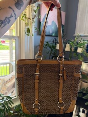 Coach Signature Mini "C" Gallery Tote